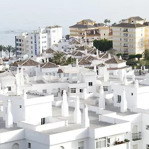 https://anna-pierre-noel-apartment.es-andalucia.com